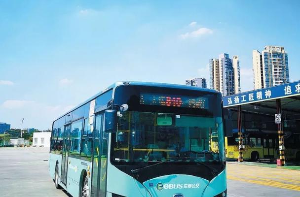 以速借巴士如何改善城市交通拥堵问题（——便捷、高效、环保）