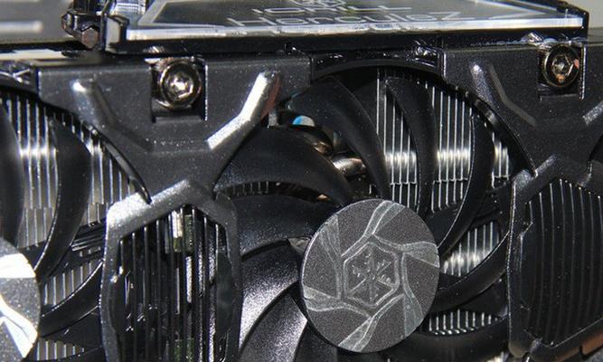 GTX780Ti冰龙版（超越极限，领略无尽游戏乐趣）