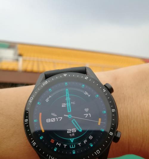 华为Y220T——超值入门级智能手机（性价比高、功能齐全的华为Y220T手机评测）