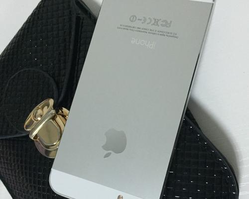 日版AU的5s手机使用体验（功能强大，用户口碑良好）