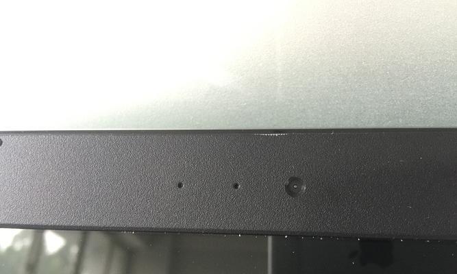M320显卡（揭秘M320显卡的强大性能及卓越性价比）