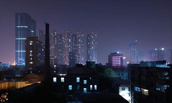 红米4a夜景拍摄之美（探索红米4a相机在暗光环境下的出色表现）