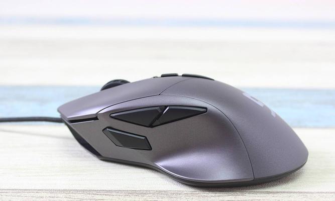 全面解析富勒G70豪华SUV的优势与魅力（探寻富勒G70的卓越性能、豪华配置及前瞻设计）