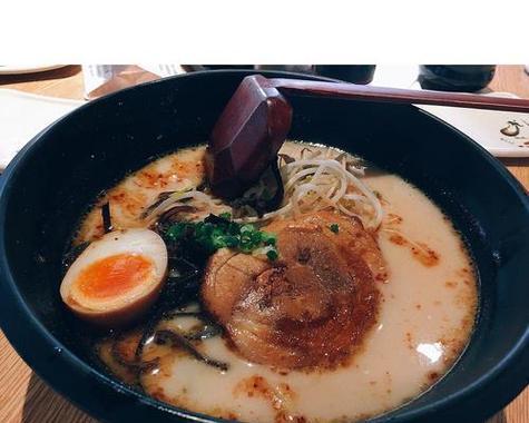 品尝味千拉面，领略日本美食文化之精髓（一碗香气四溢的拉面，带你穿越味觉的时光隧道）