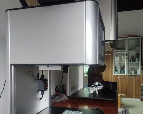 电脑上出现错误字符的原因及解决方法（揭秘电脑错误字符的来源及解决方案）